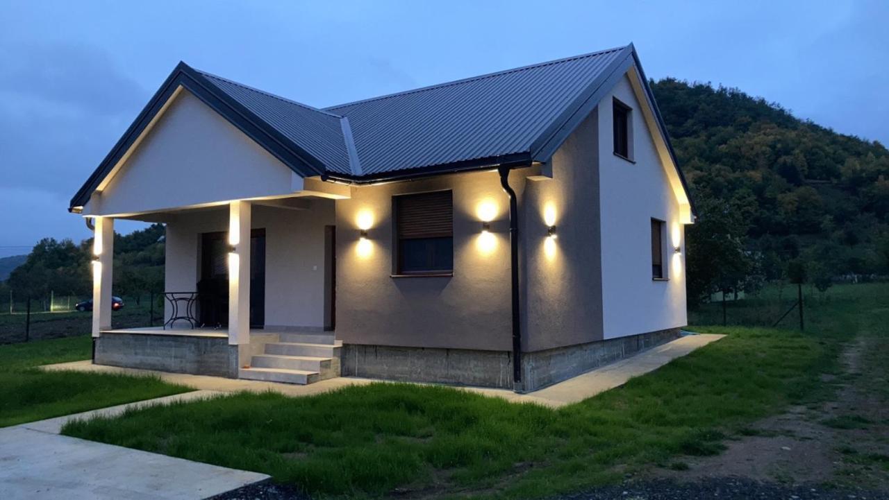 Guest House Elena Mojkovac Luaran gambar